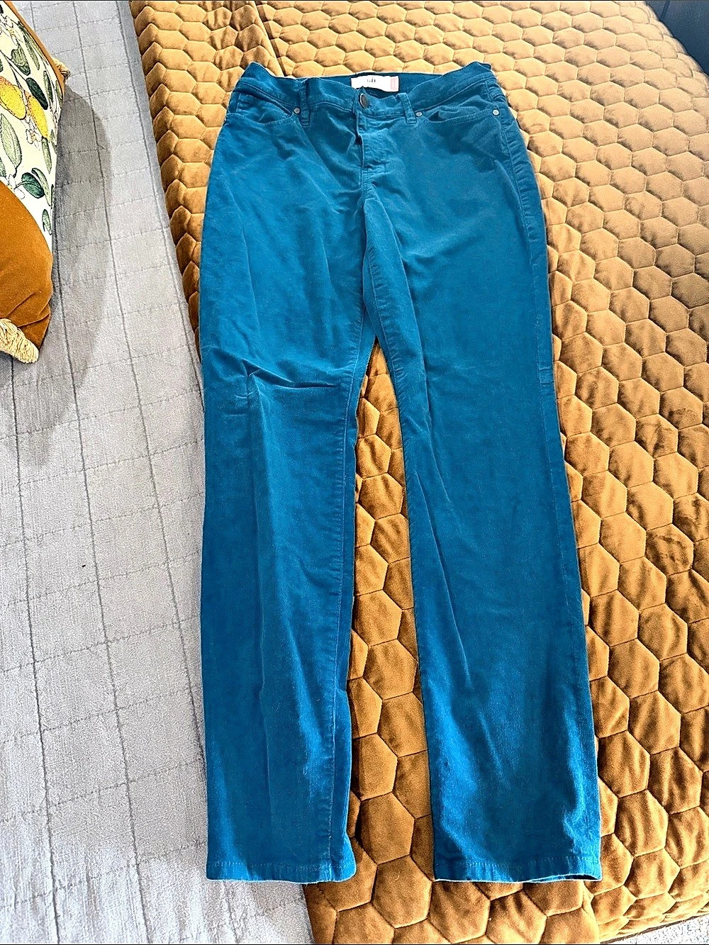 Cabi High Skinny Corduroy Pants Straight Leg Pants in Blue Size 8 Like New